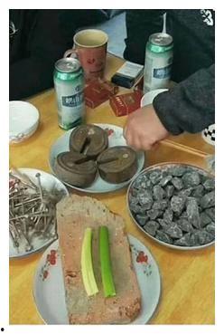 硬菜搞笑图片,硬菜瞬间变软萌！