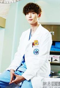 帅气医生图片,揭秘帅气医生的风采瞬间